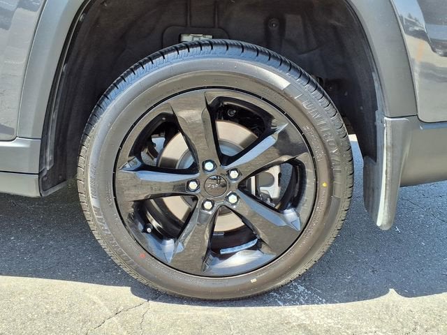 2023 Jeep Grand Cherokee L Altitude 4x4