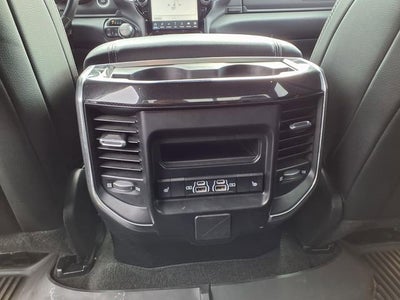 2022 RAM 1500 Laramie Crew Cab 4x4 5'7" Box