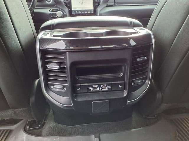 2022 RAM 1500 Laramie Crew Cab 4x4 5'7" Box