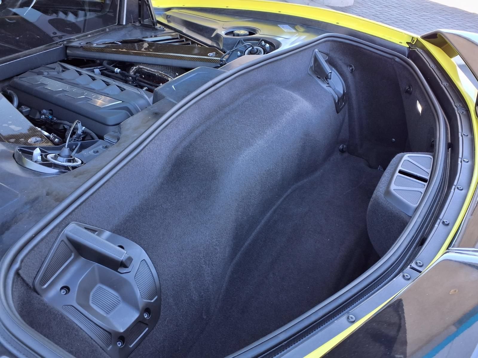 2020 Chevrolet Corvette Stingray 2LT