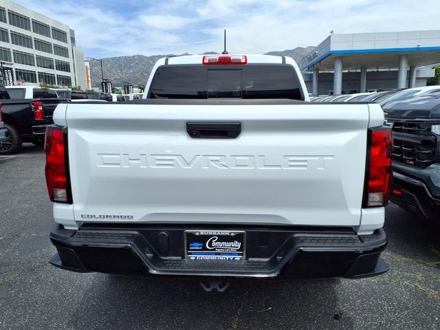 2024 Chevrolet Colorado WT