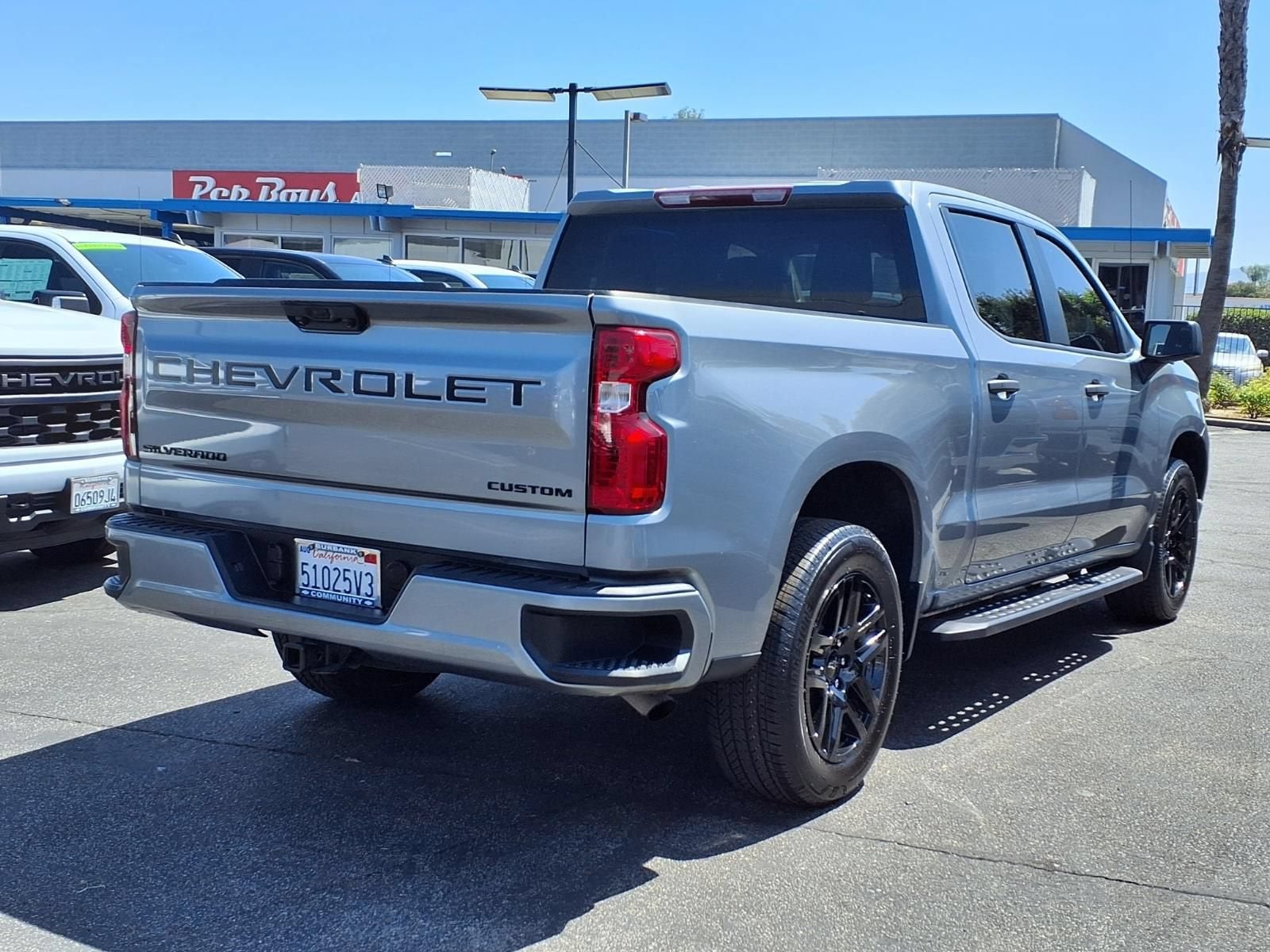 2023 Chevrolet Silverado 1500 Custom