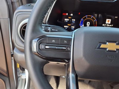 2025 Chevrolet Colorado WT/LT