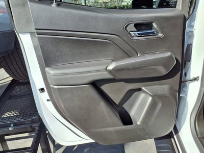 2025 Chevrolet Colorado WT/LT