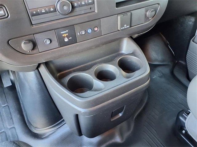 2024 Chevrolet Express Cargo 2500 WT