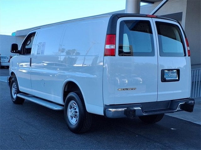 2024 Chevrolet Express Cargo 2500 WT