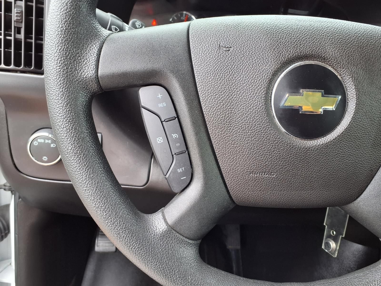 2024 Chevrolet Express Cargo 2500 WT