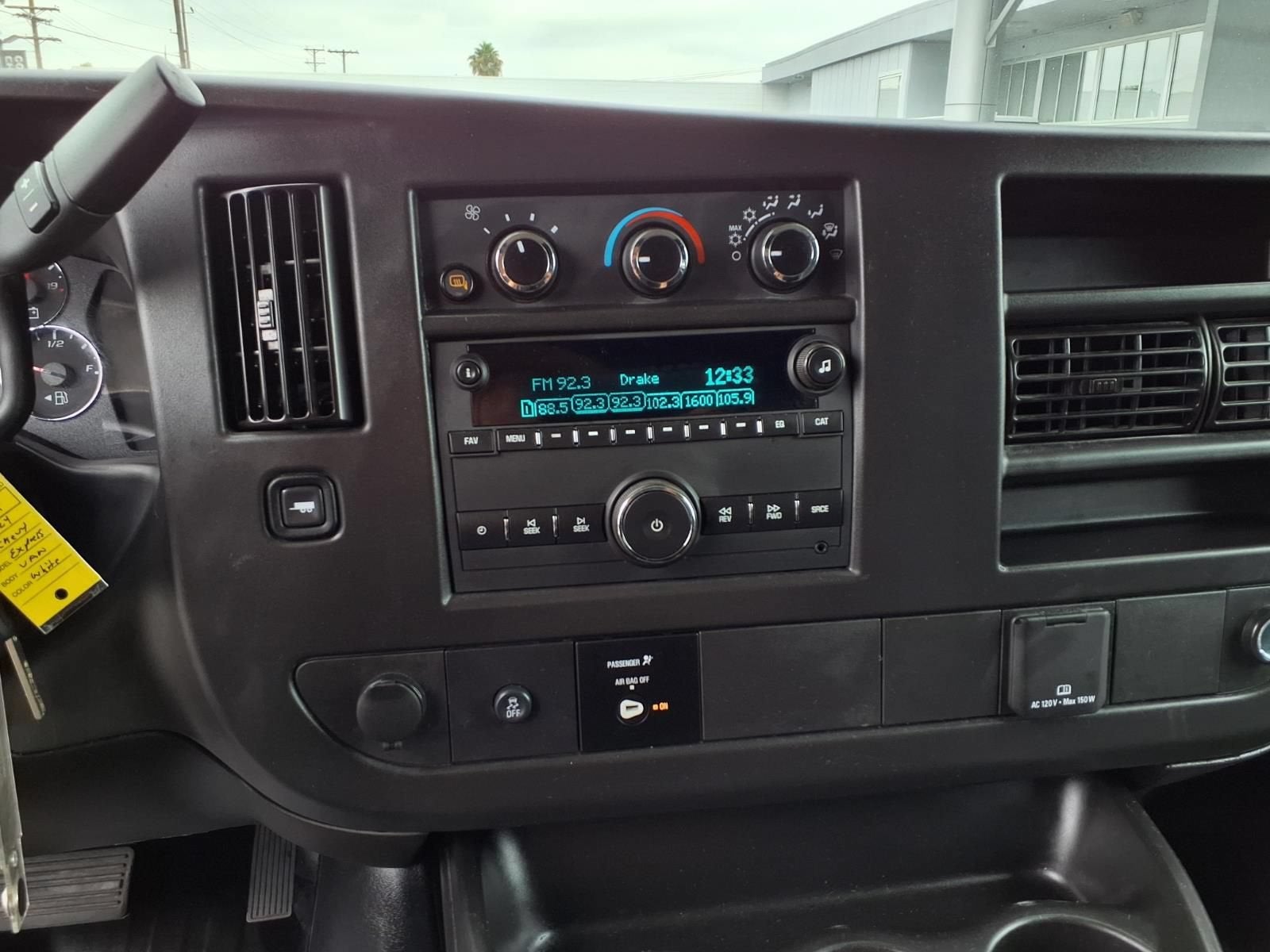 2024 Chevrolet Express Cargo 2500 WT