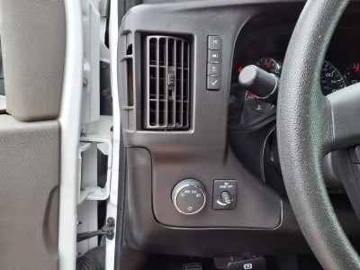 2024 Chevrolet Express Cargo 2500 WT