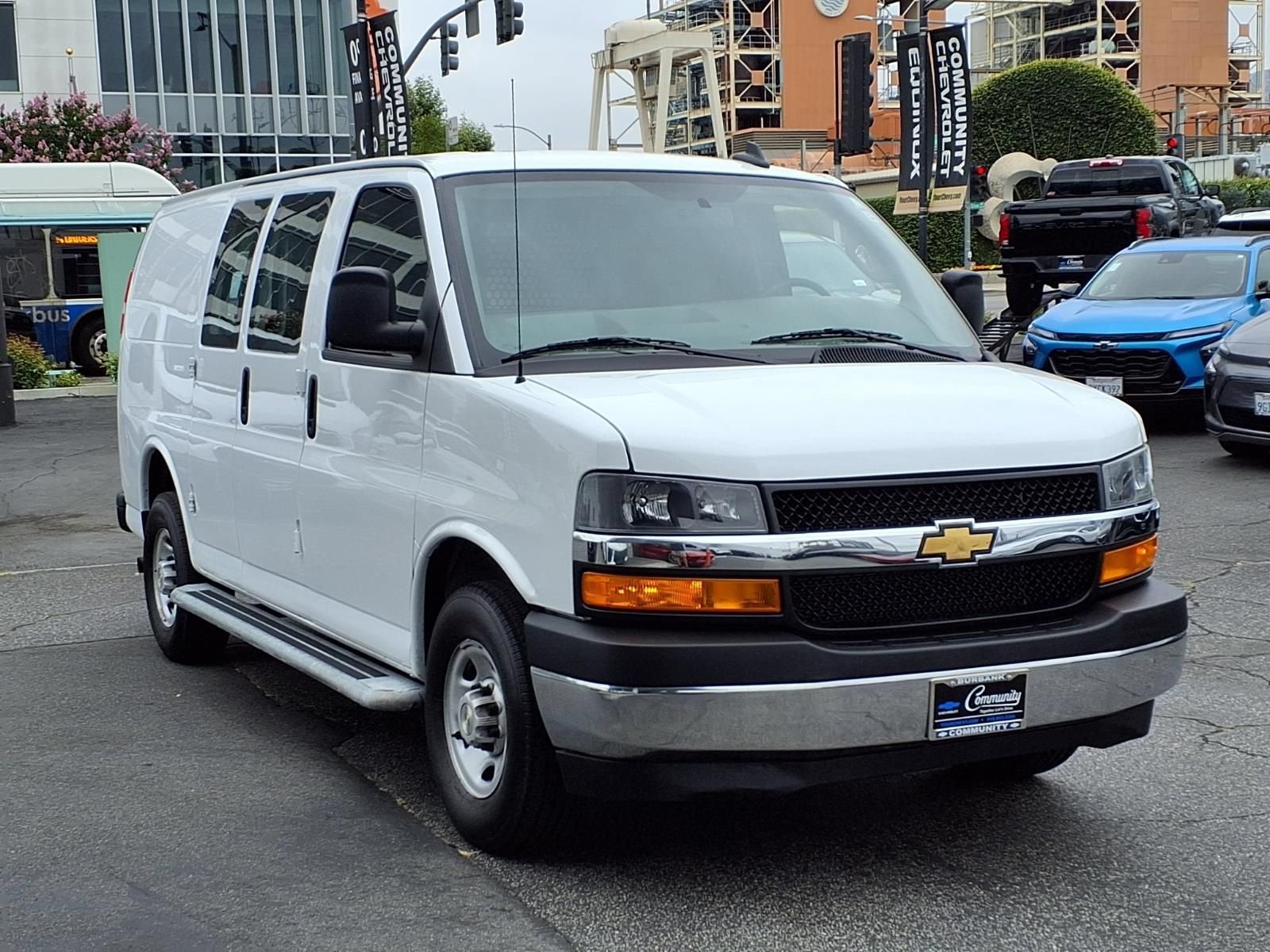 2024 Chevrolet Express Cargo 2500 WT