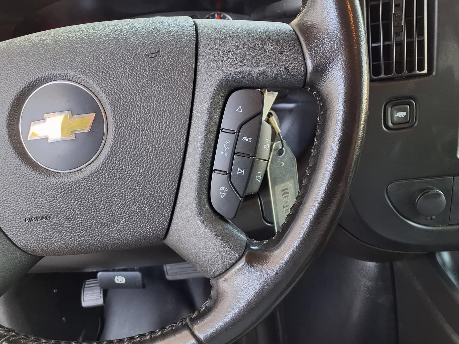 2023 Chevrolet Express Cargo 2500 WT