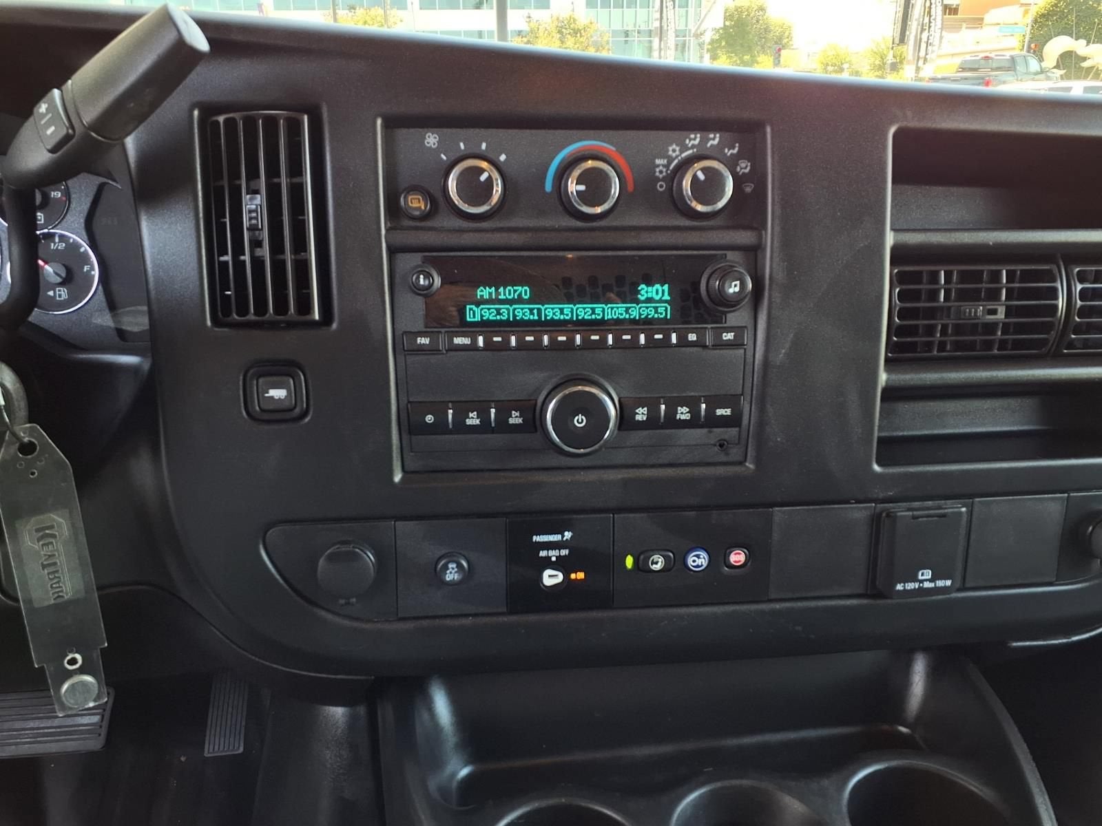 2023 Chevrolet Express Cargo 2500 WT