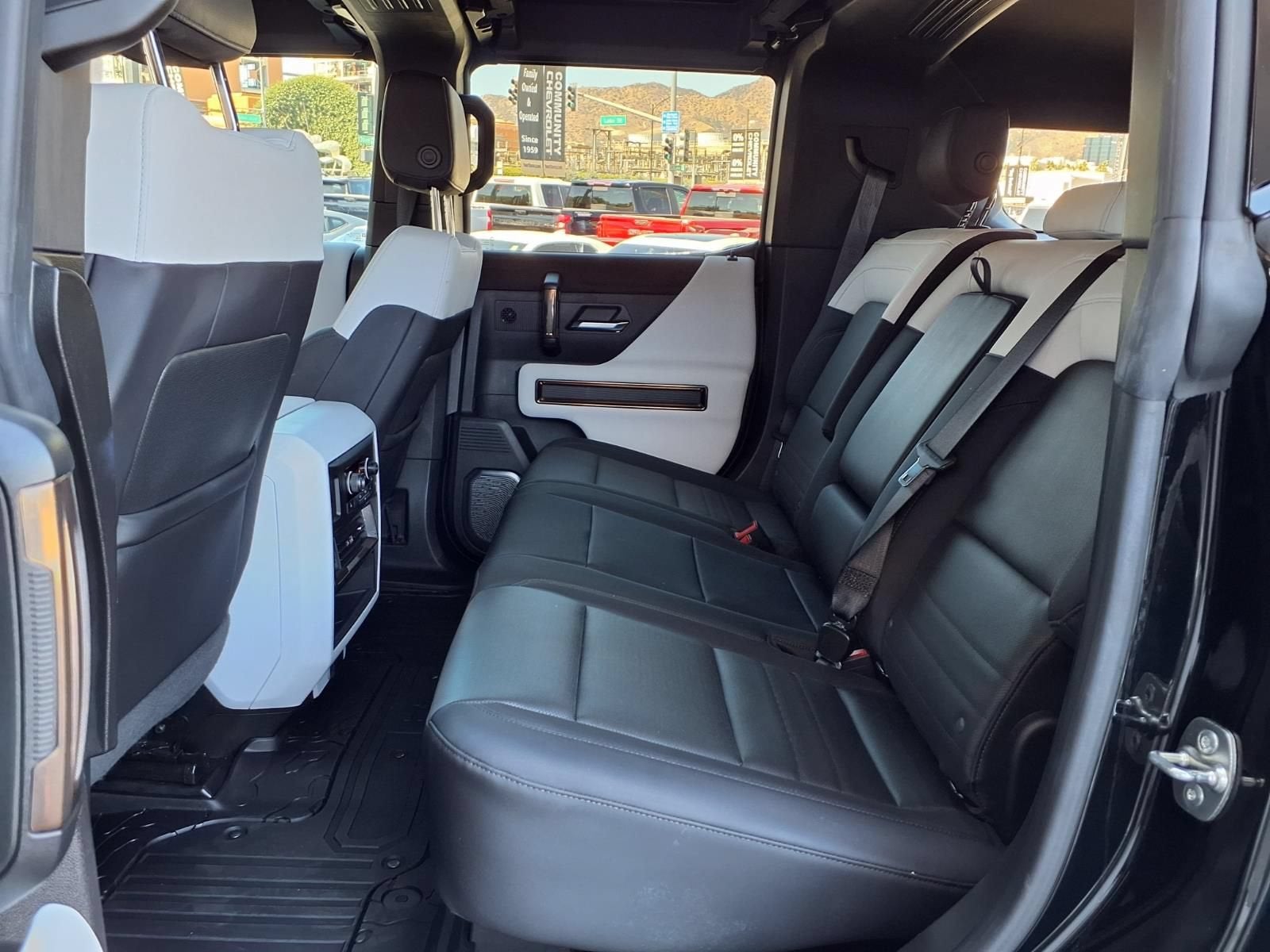 2024 GMC HUMMER EV SUV 2X