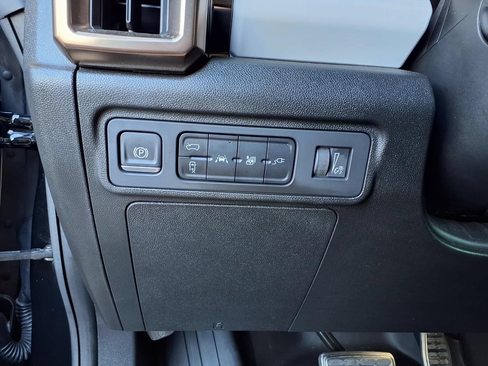 2024 GMC HUMMER EV SUV 2X
