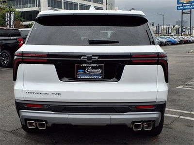 2026 Chevrolet Traverse LT