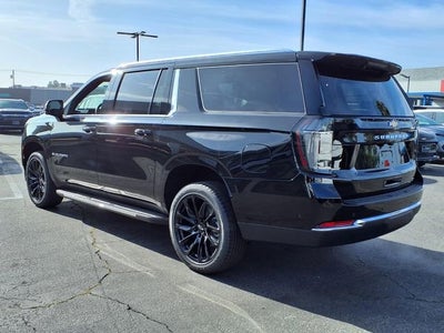 2026 Chevrolet Suburban LT