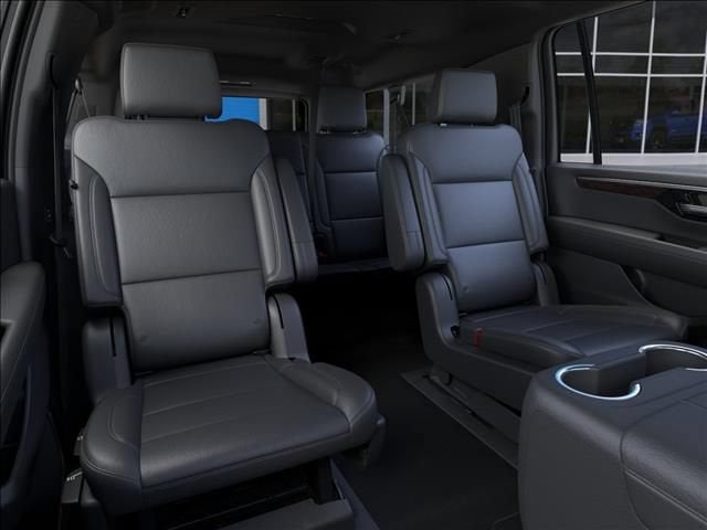 2026 Chevrolet Suburban Z71 - Photo 17