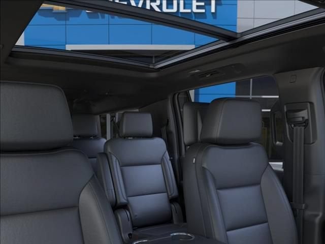 2026 Chevrolet Suburban Z71 - Photo 24