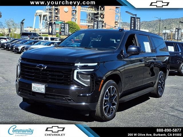 2025 Chevrolet Suburban RST