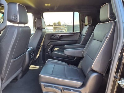 2025 Chevrolet Suburban Premier