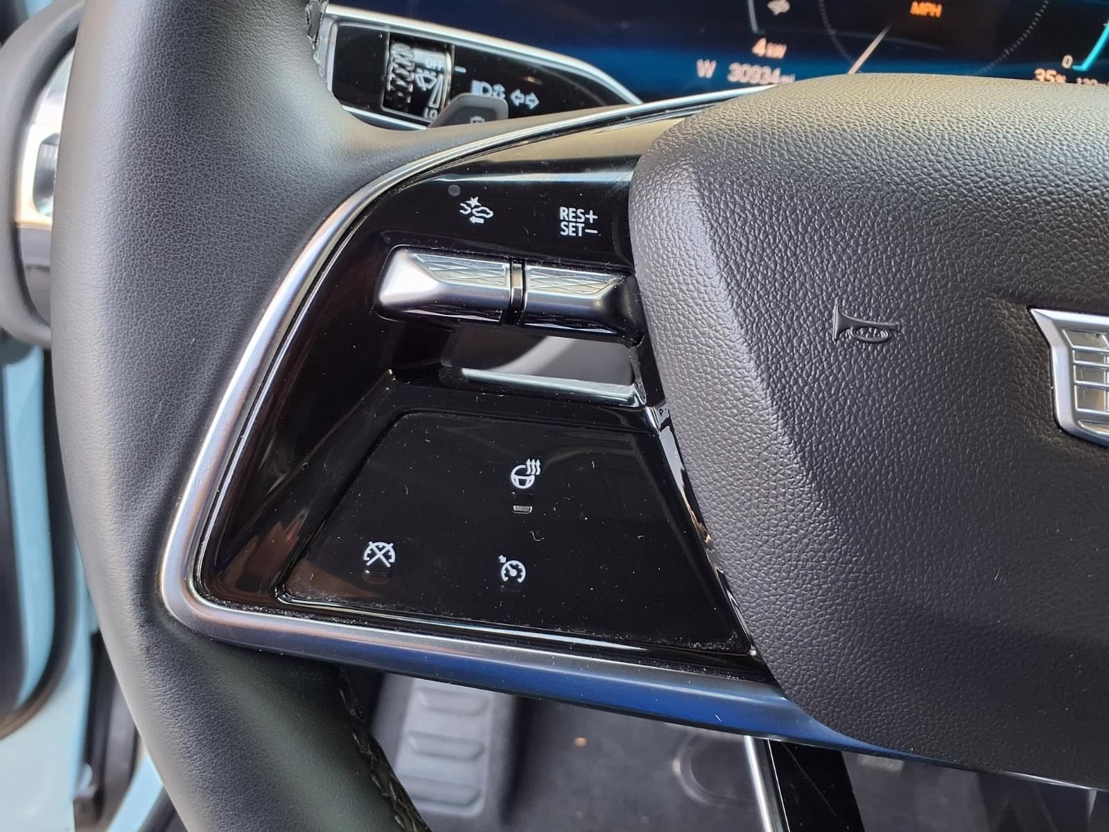 2024 Cadillac LYRIQ Sport 1