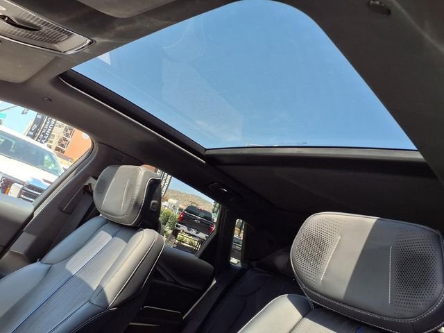 2024 Cadillac LYRIQ Sport 2