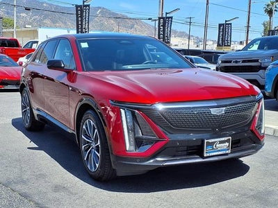 2024 Cadillac LYRIQ Sport 2