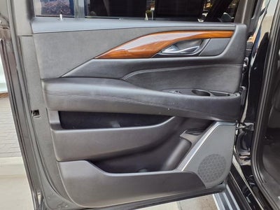 2020 Cadillac Escalade ESV Luxury