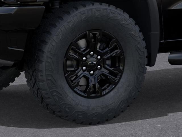 2026 Chevrolet Silverado 1500 ZR2 - Photo 9