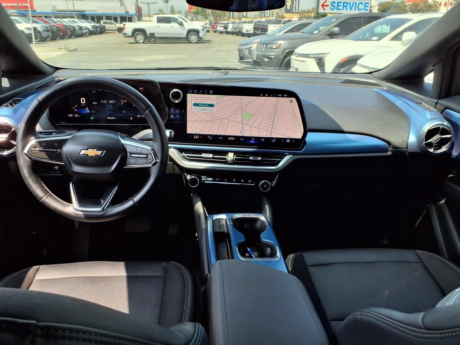 2025 Chevrolet Equinox EV LT