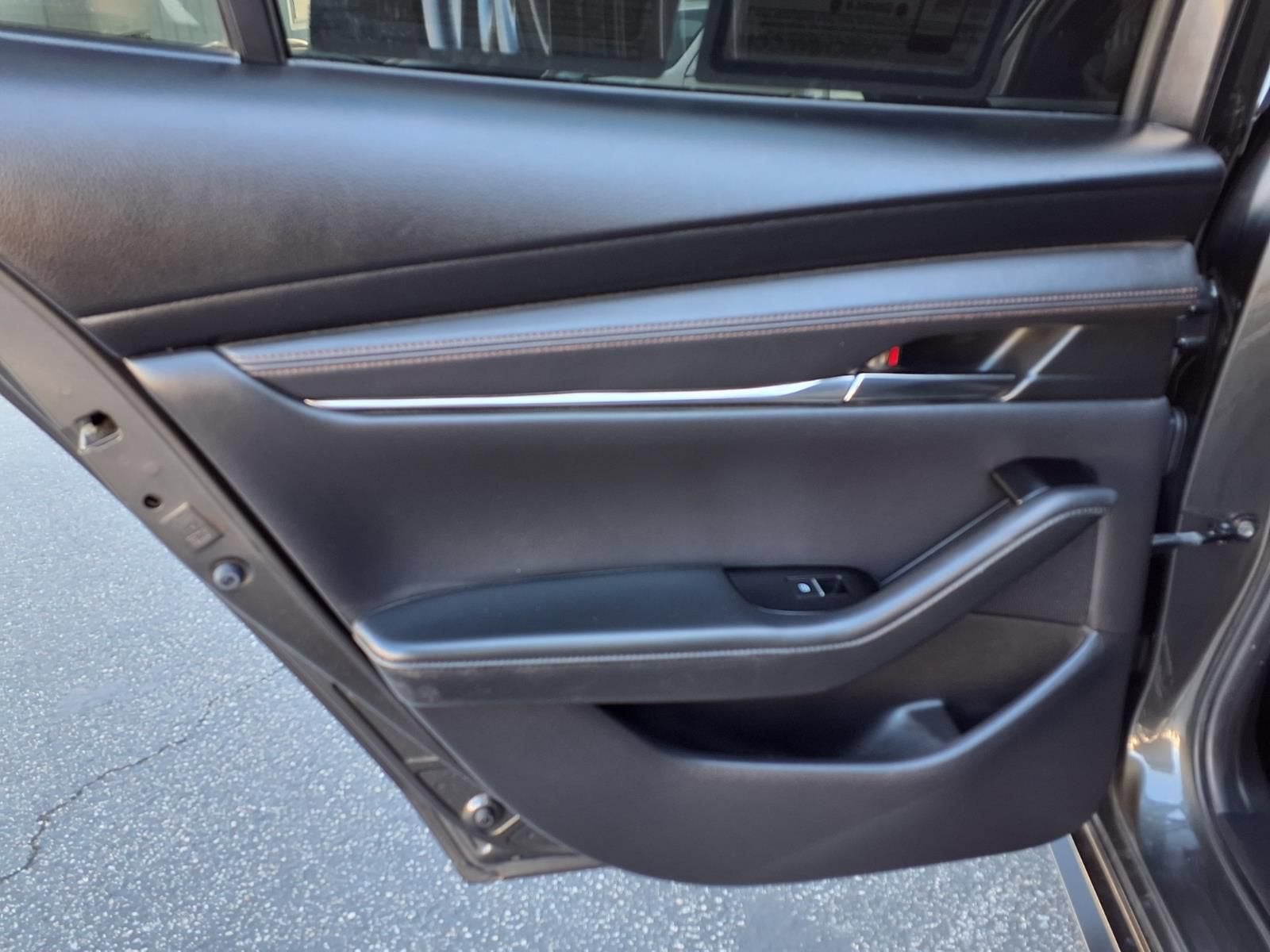 2019 Mazda Mazda3 Preferred Package