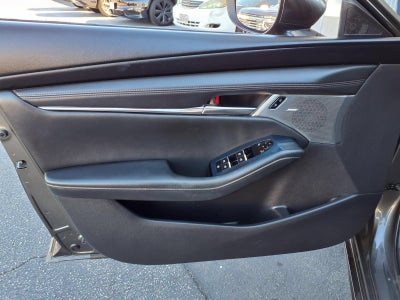 2019 Mazda Mazda3 Preferred Package