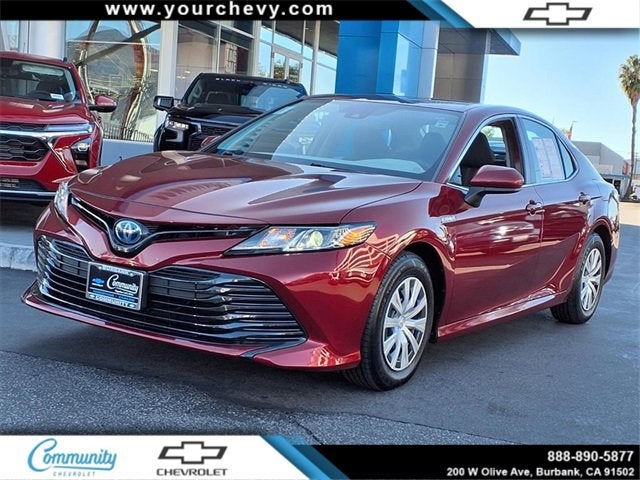 2020 Toyota Camry LE Hybrid