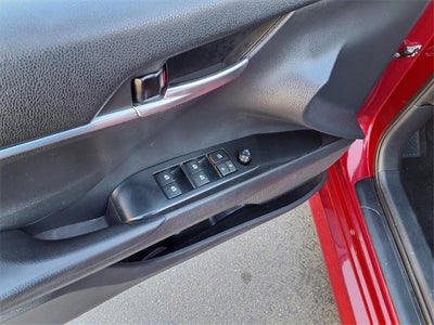 2020 Toyota Camry LE Hybrid