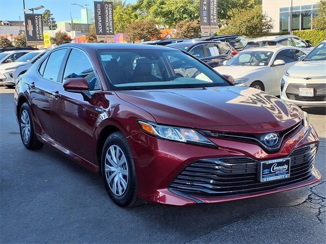 2020 Toyota Camry LE Hybrid