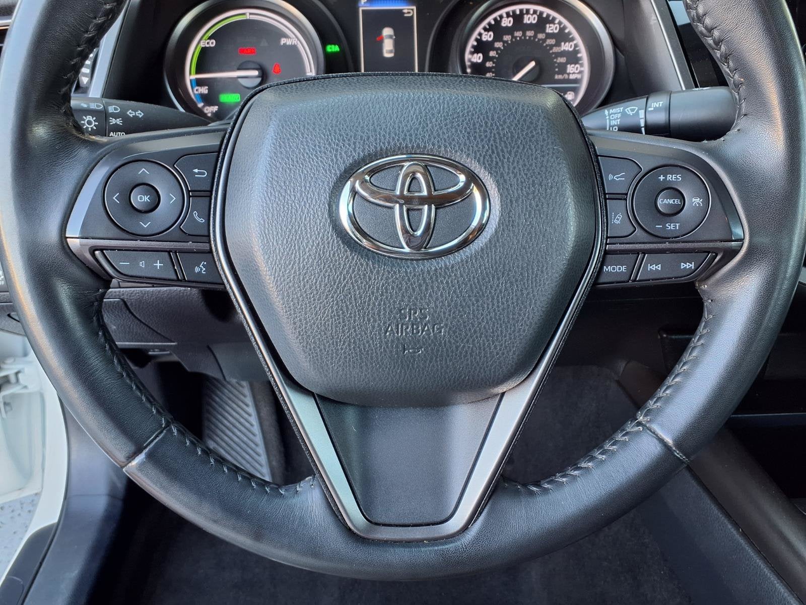 2022 Toyota Camry Hybrid SE