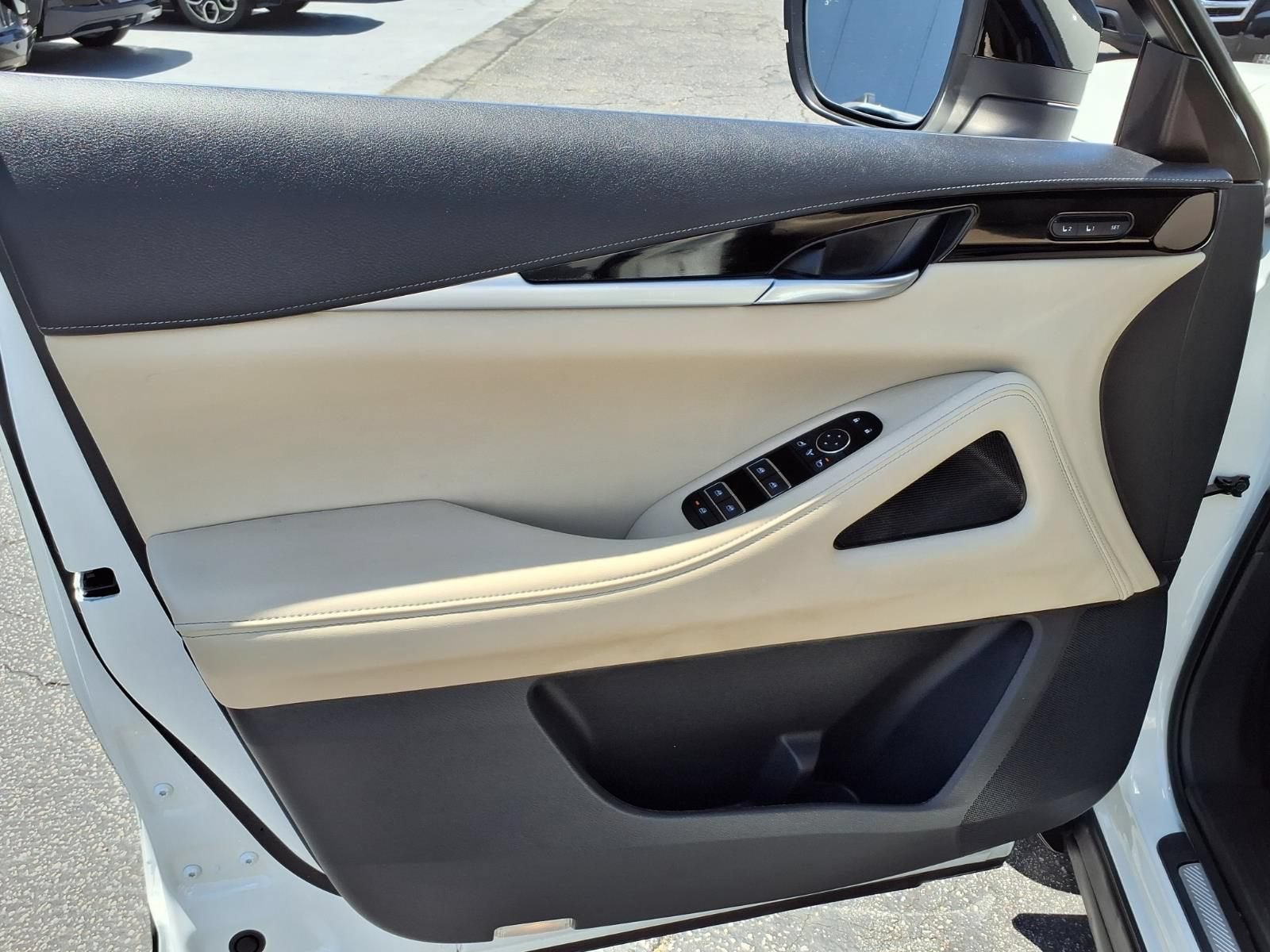 2024 INFINITI QX60 PURE