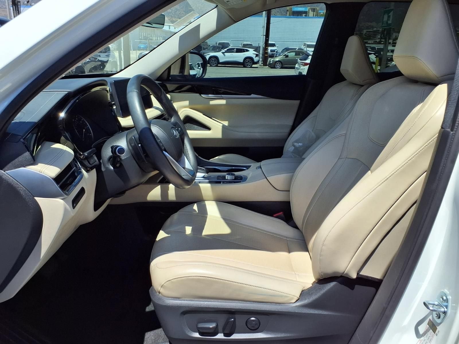 2024 INFINITI QX60 PURE
