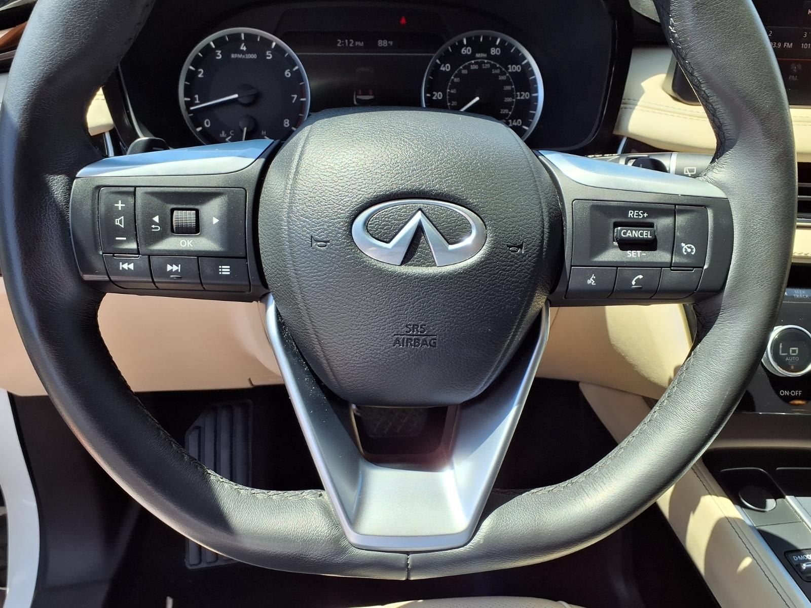 2024 INFINITI QX60 PURE