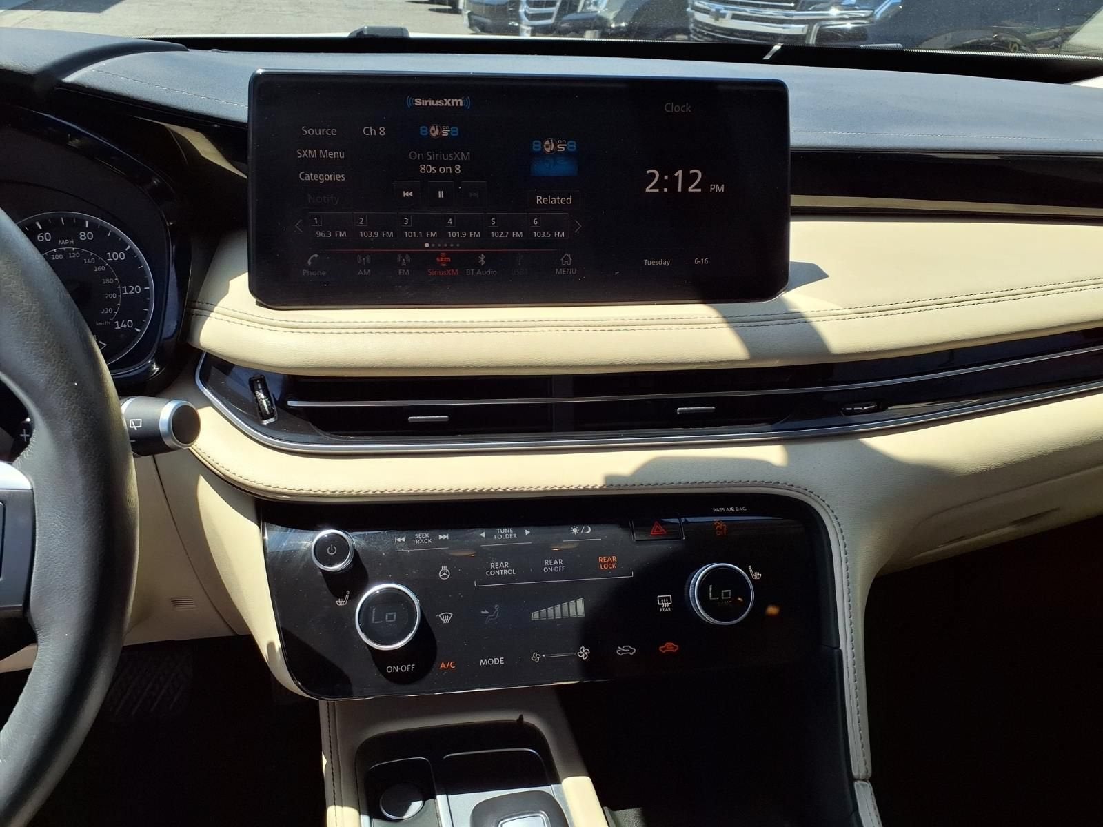 2024 INFINITI QX60 PURE
