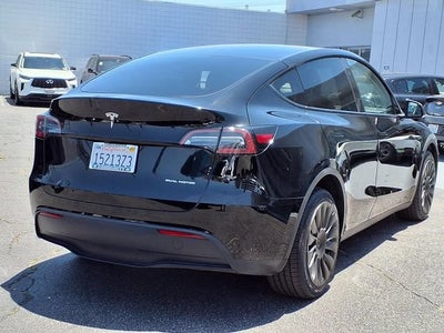 2024 Tesla Model Y Long Range Dual Motor All-Wheel Drive