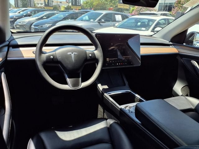 2024 Tesla Model Y Long Range Dual Motor All-Wheel Drive