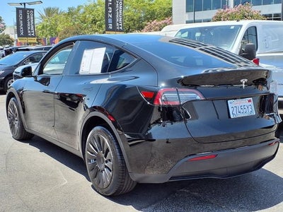 2024 Tesla Model Y Long Range Dual Motor All-Wheel Drive
