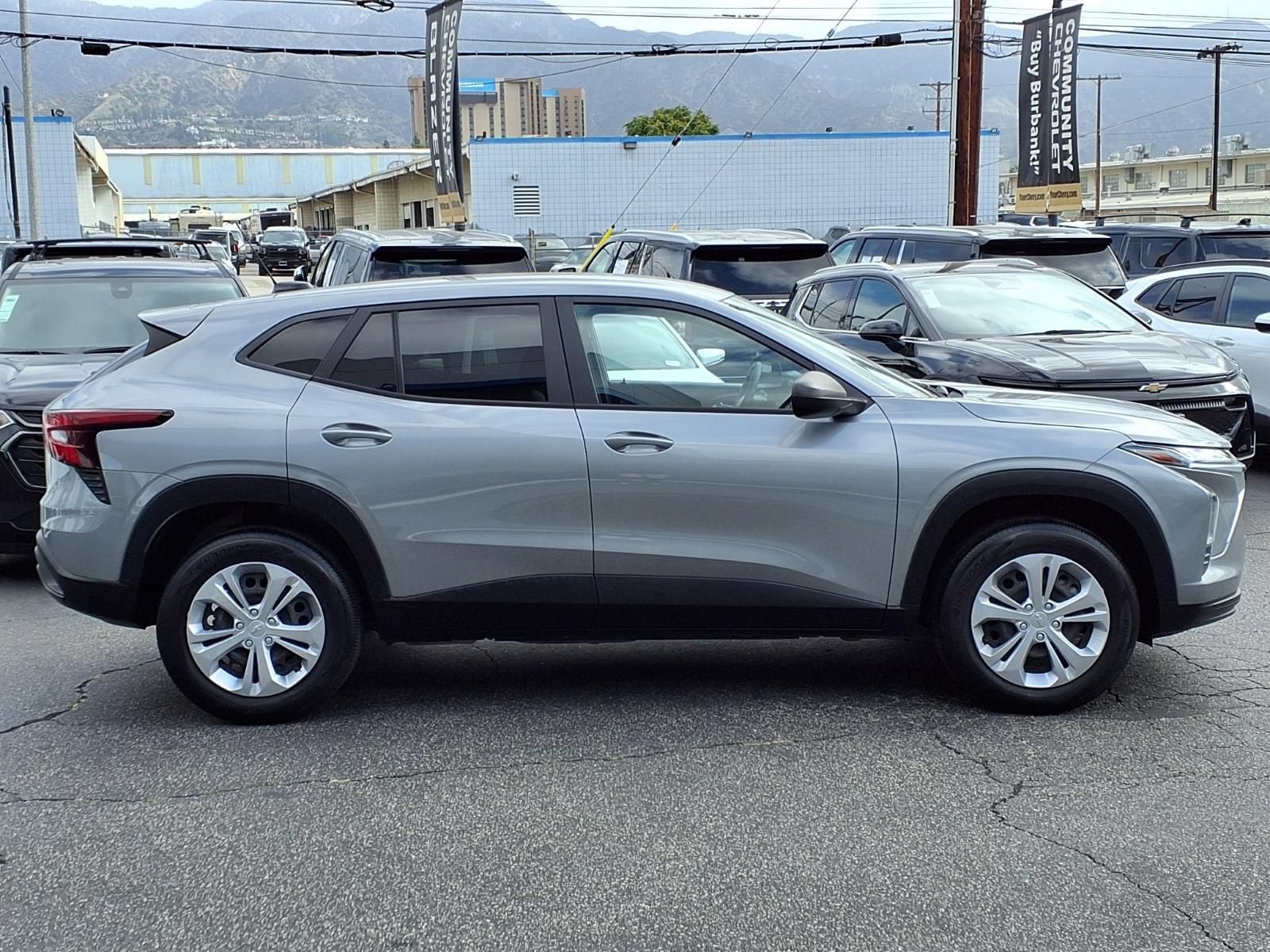 2024 Chevrolet Trax LS