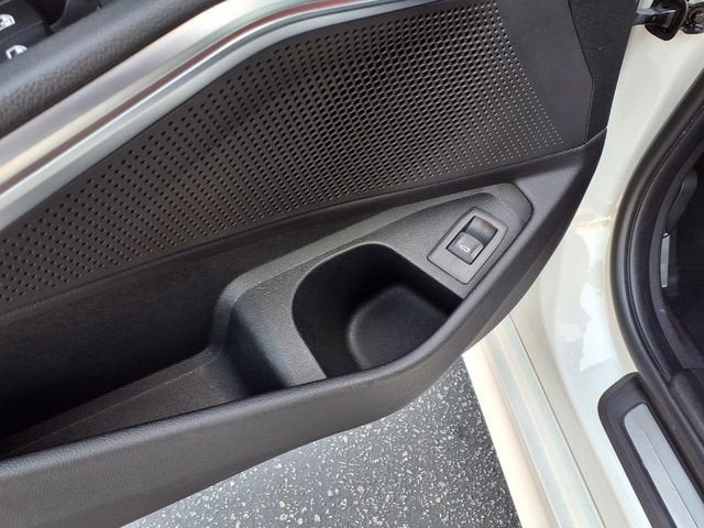 2019 BMW 330i 330i